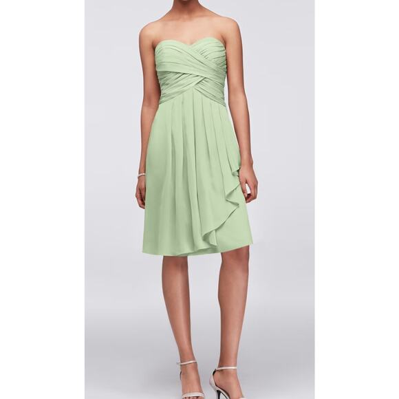 David's Bridal Dresses Short Crinkle Chiffon Dress Cascade Front strapless sz 8 - Picture 1 of 14
